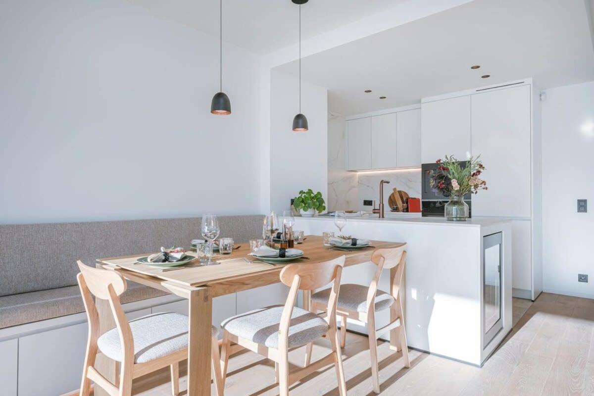 Stunning And Modern Apartment With Sunny Balcony Кнокке-Хейст Экстерьер фото